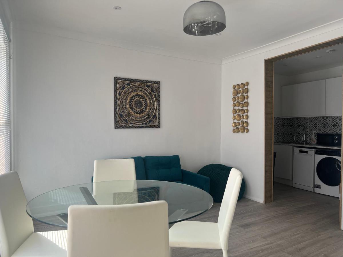 Excellent 3Bed Flat Apartment Folkestone Exterior photo